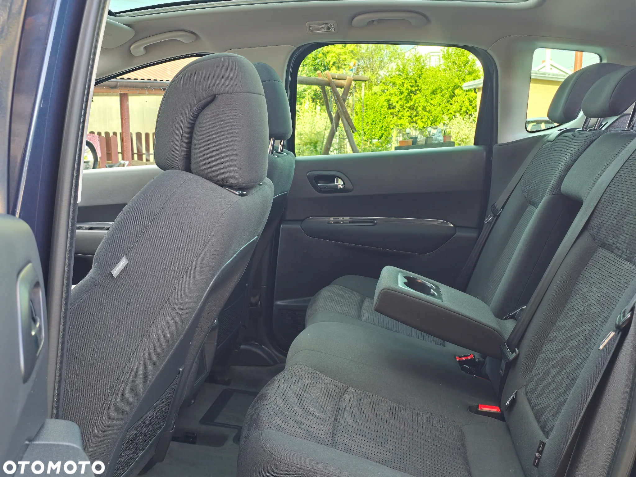 Peugeot 3008 1.6 Premium - 24