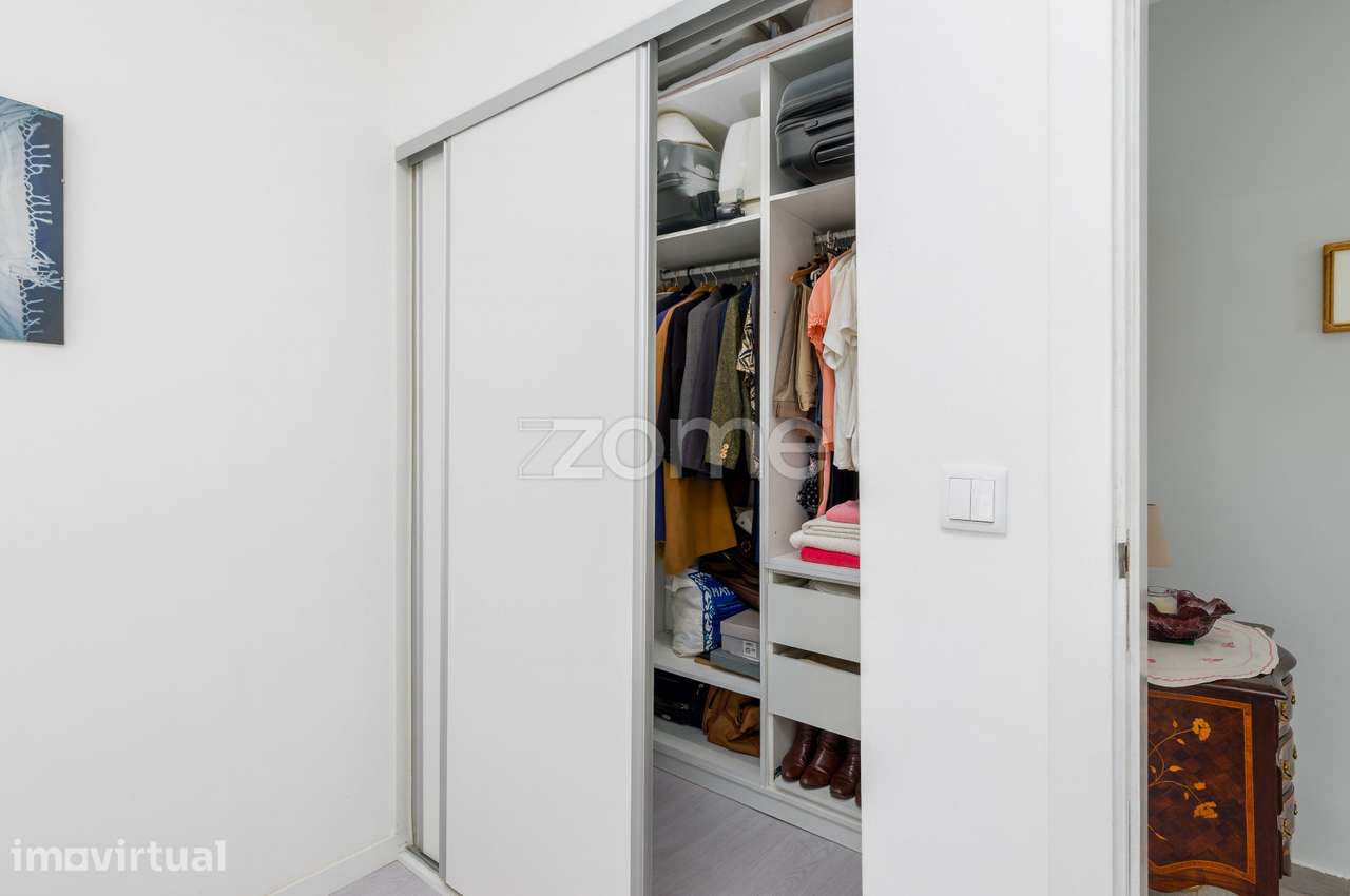 T2 Renovado | Buraca | Pronto a Habitar - Grande imagem: 5/31