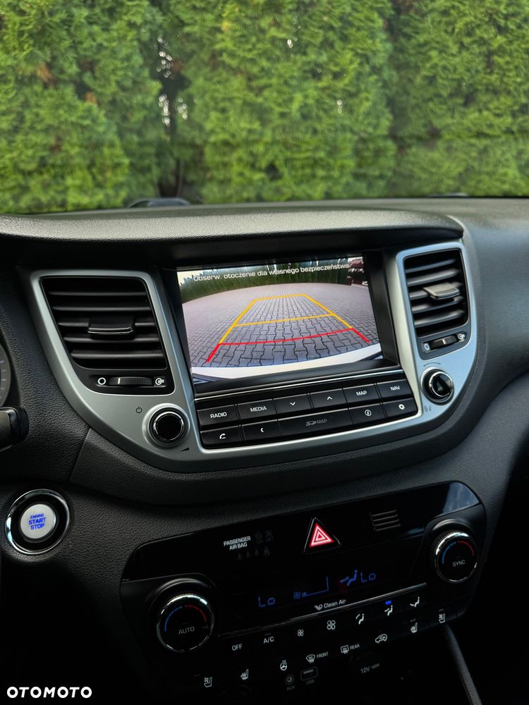 Hyundai Tucson 2.0 CRDI 2WD Style - 32