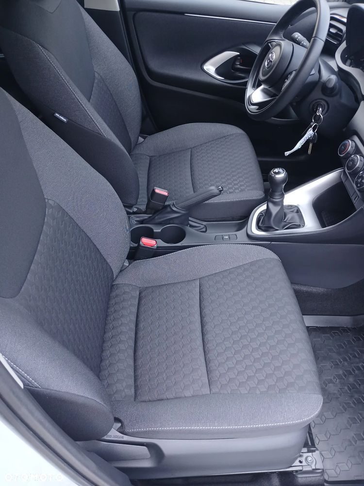Toyota Yaris 1.0 Comfort - 16