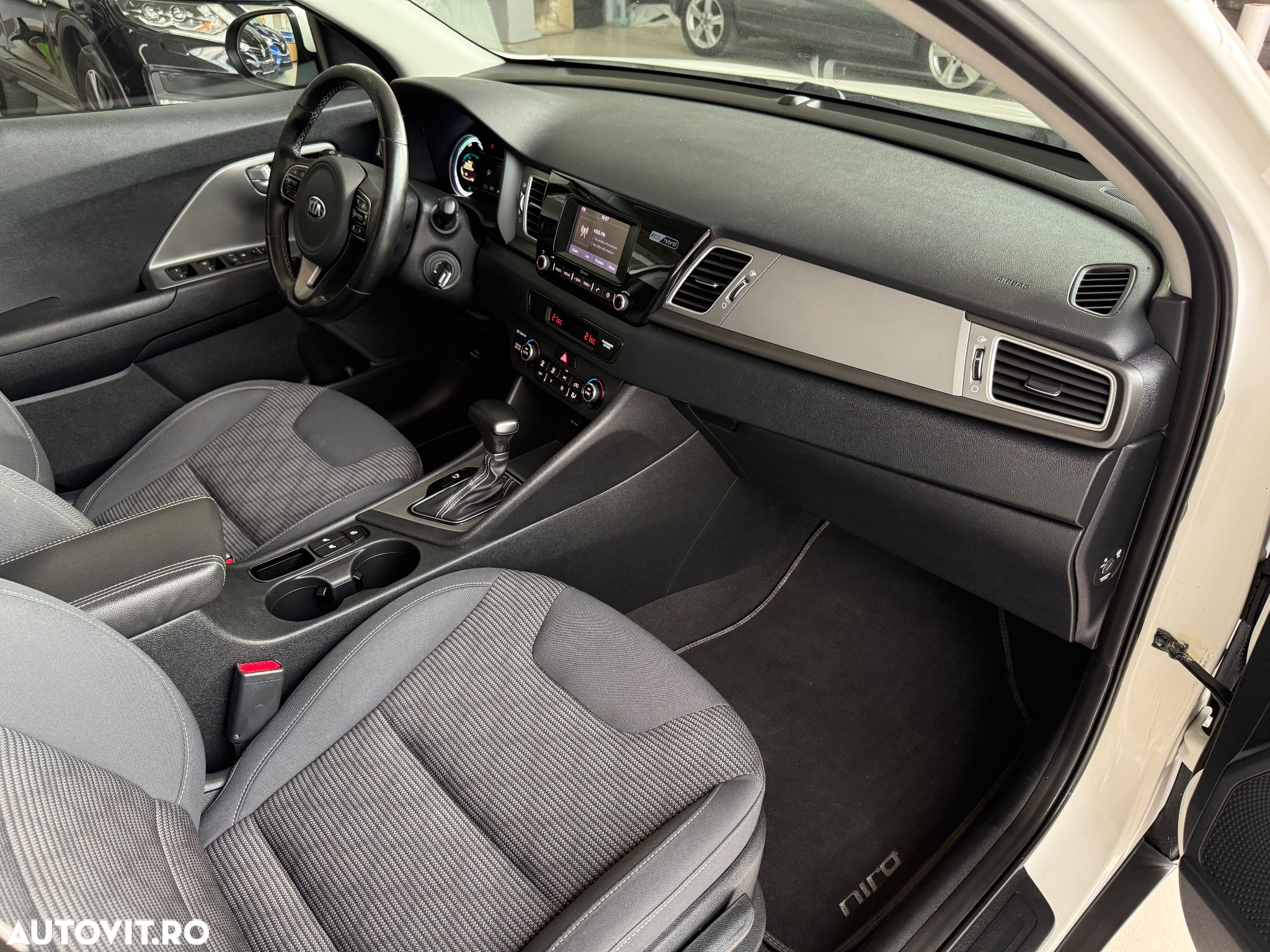 Kia Niro 1.6 GDI HEV 2WD OPF Aut. Spirit - 7