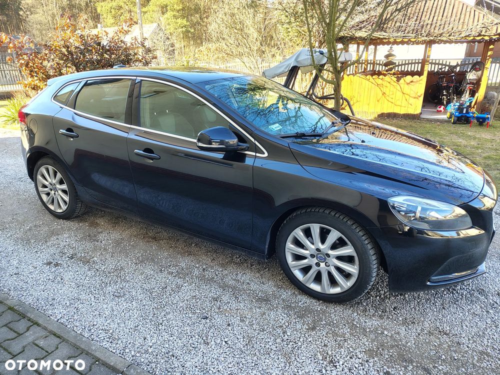 Volvo V40 D2 Momentum - 2