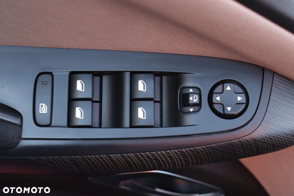Citroën C4 Picasso 2.0 BlueHDi Exclusive - 19