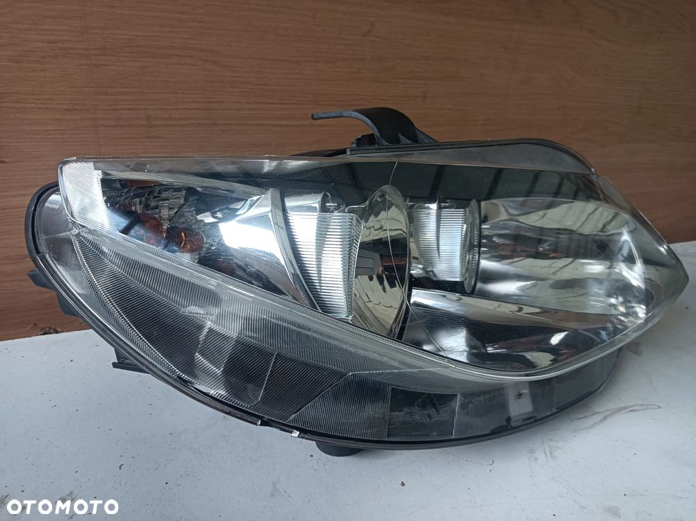 Lampa reflektor prawy przód Seat Ibiza IV 08- 6J1941006D - 4