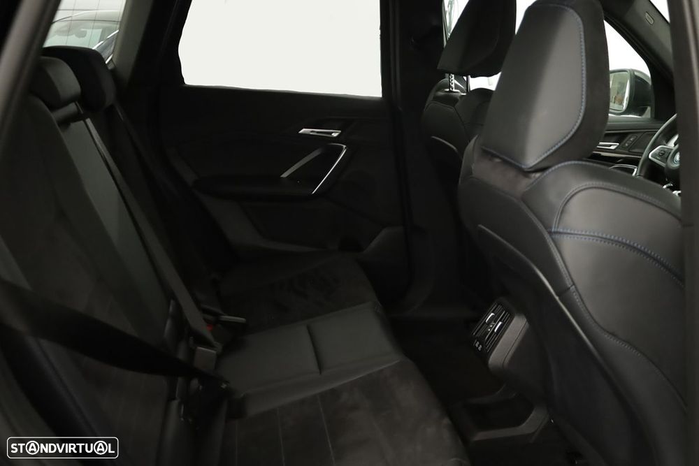 BMW X1 xDrive25e Pack Desportivo M - 23