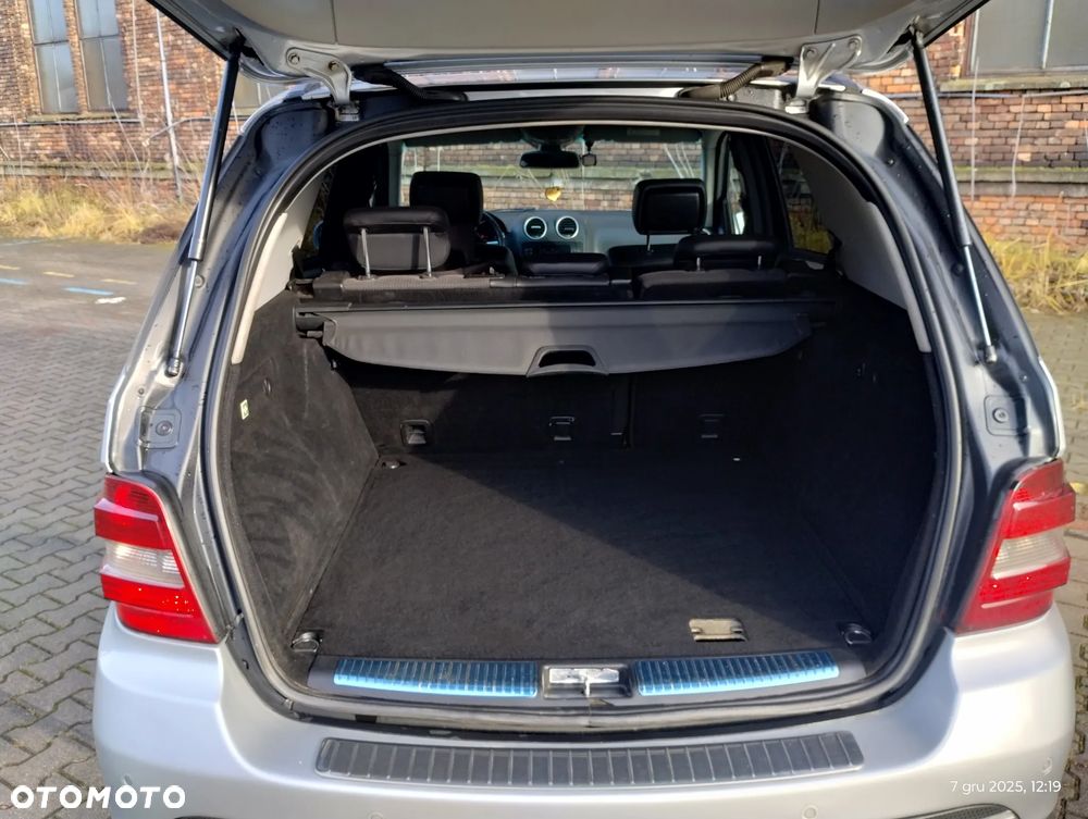 Mercedes-Benz ML - 8