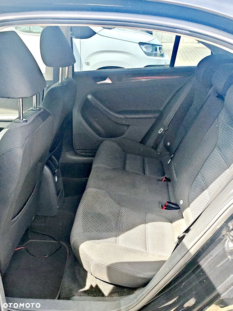 Volkswagen Jetta 1.6 TDI Comfortline Optimum - 7