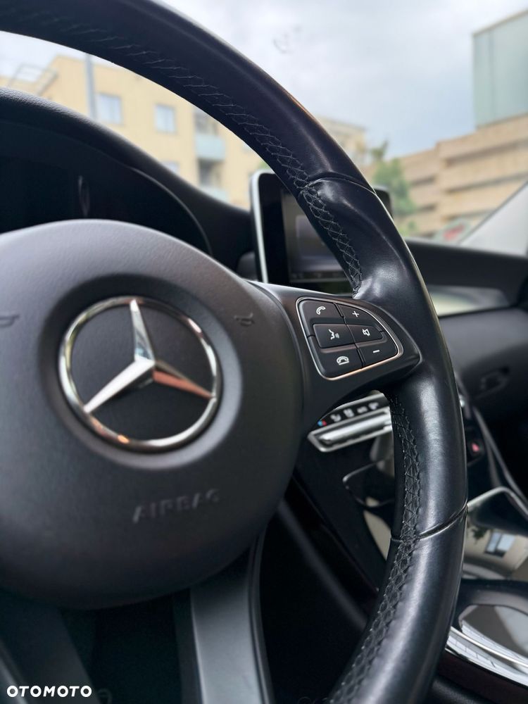 Mercedes-Benz Klasa C 180 7G-TRONIC - 15
