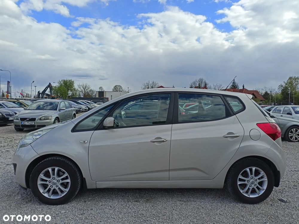 Kia Venga - 2