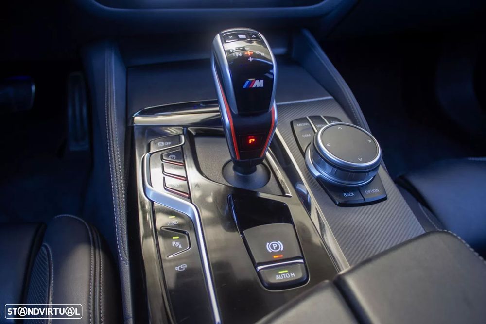 BMW M5 Competition - 22