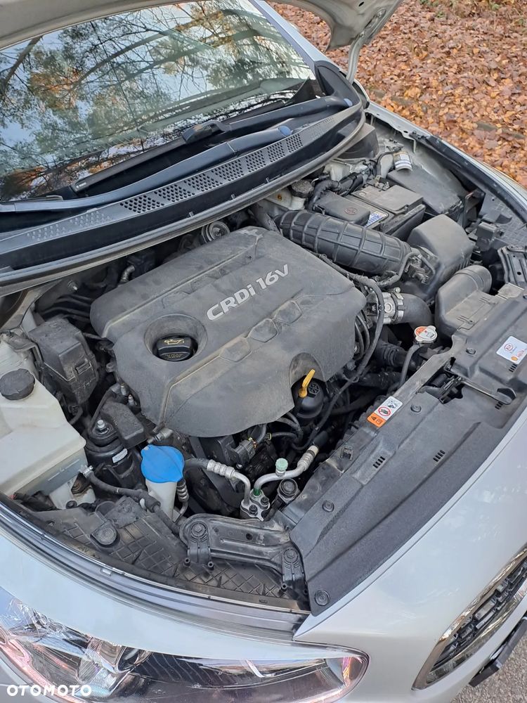 Kia Ceed 1.6 CRDi 128 Platinum Edition - 22