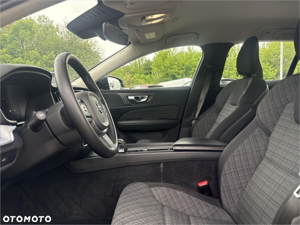 Volvo V60 B3 B Core - 9