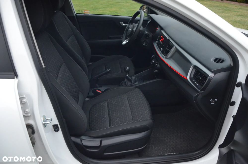 Kia Rio 1.2 Vision - 21