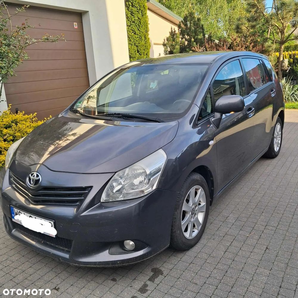 Toyota Verso 2.0 D-4D 2010 7os - 1
