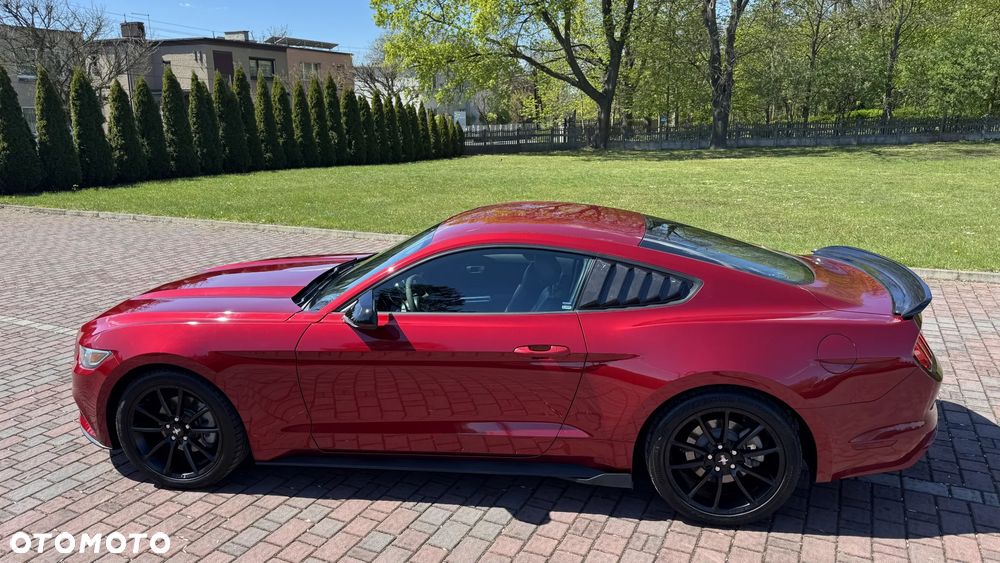 Ford Mustang 3.7 V6 Premium - 9