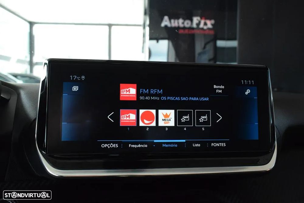 Peugeot 2008 1.5 BlueHDi Allure EAT8 - 19