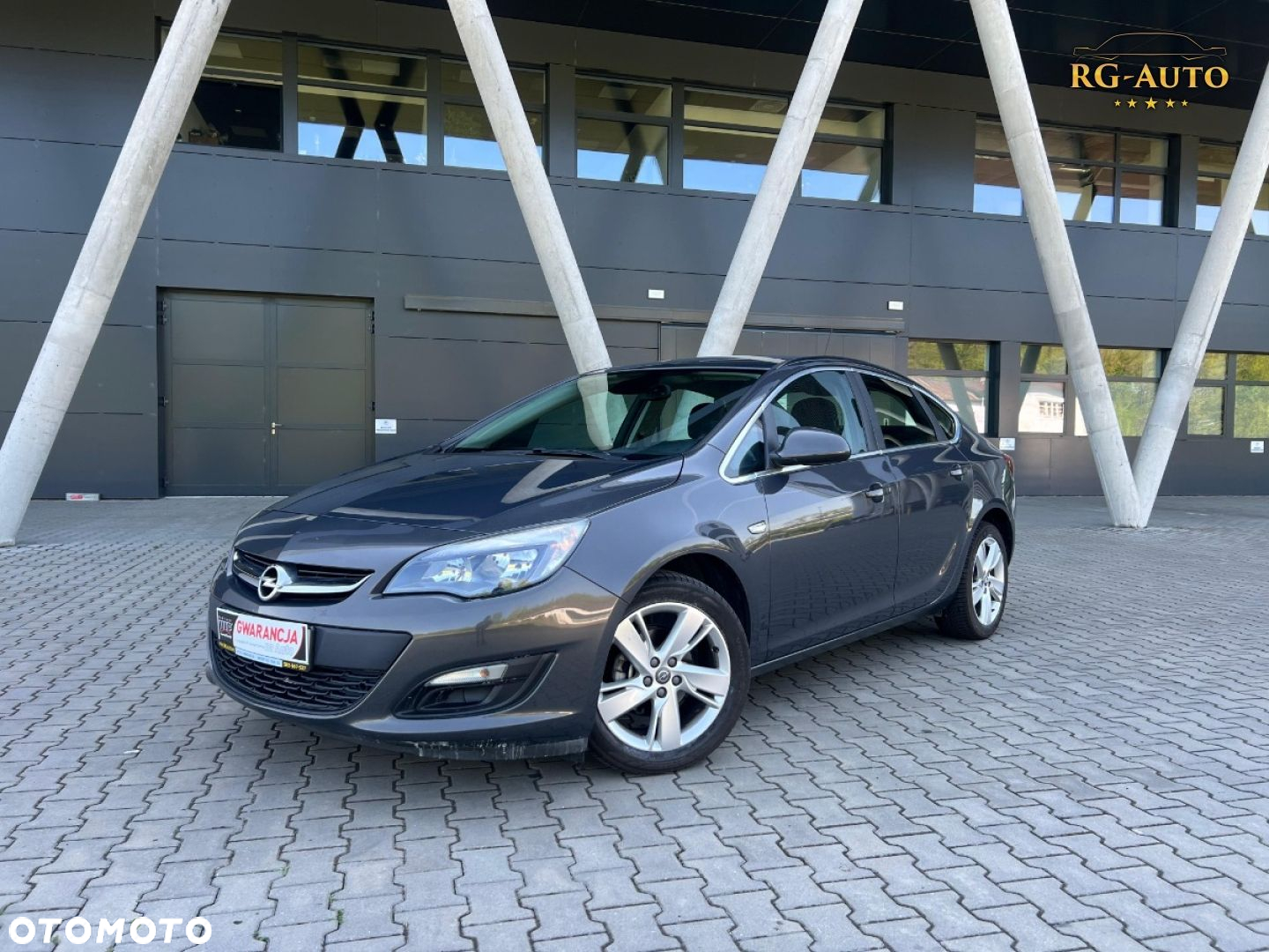 Opel Astra - 16