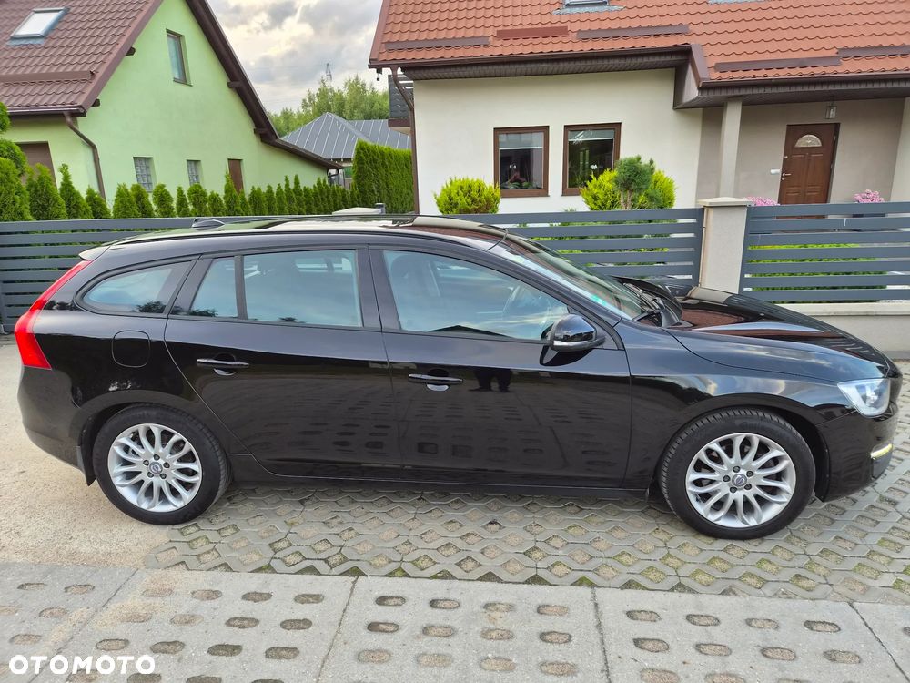 Volvo V60 D2 Kinetic - 4