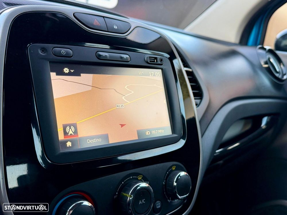 Renault Captur 0.9 TCE Exclusive - 17