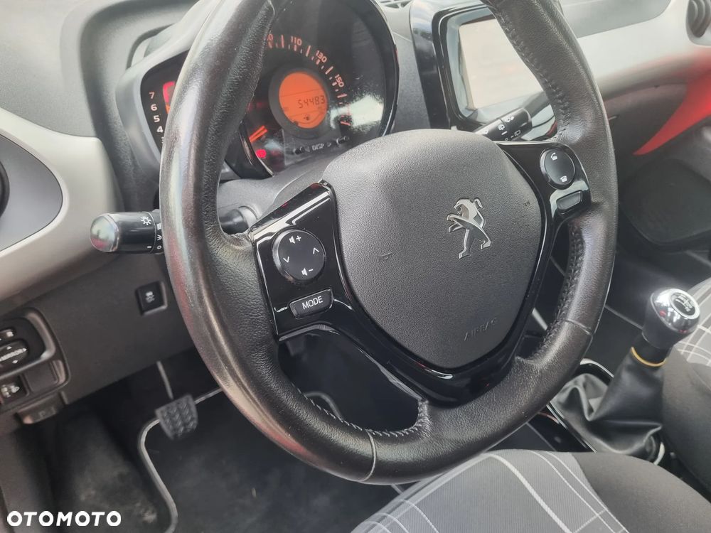 Peugeot 108 - 11