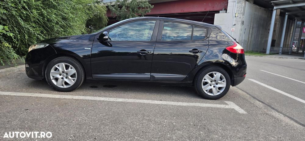 Renault Megane - 2