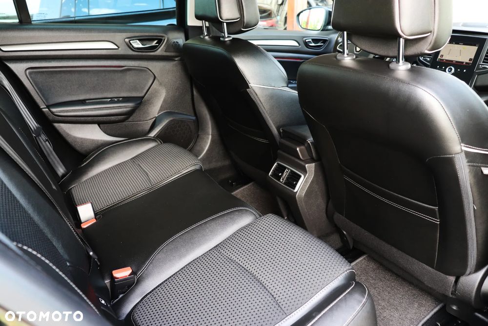 Renault Megane ENERGY dCi 130 BOSE EDITION - 22