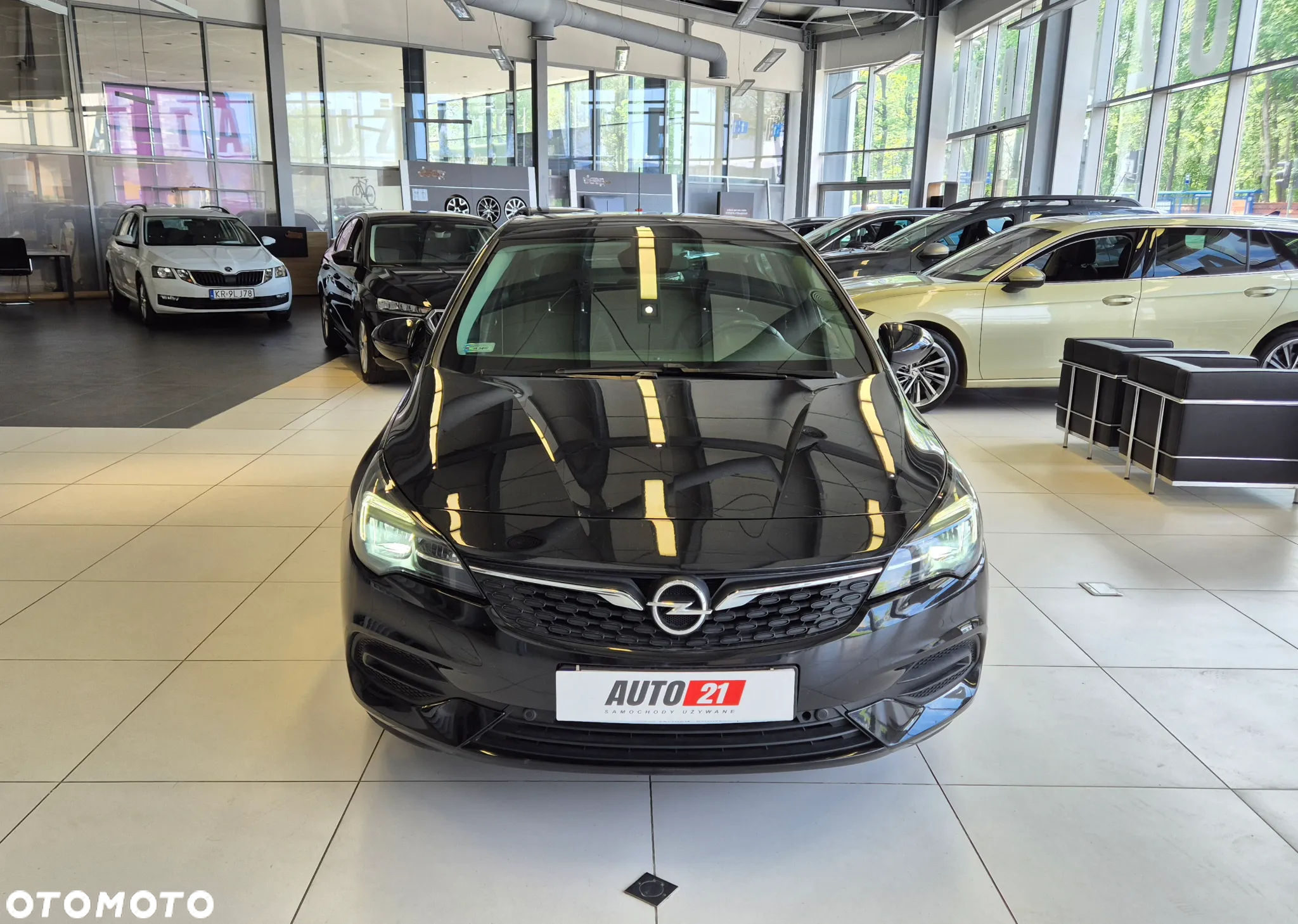 Opel Astra V 1.2 T Elegance S&S - 8