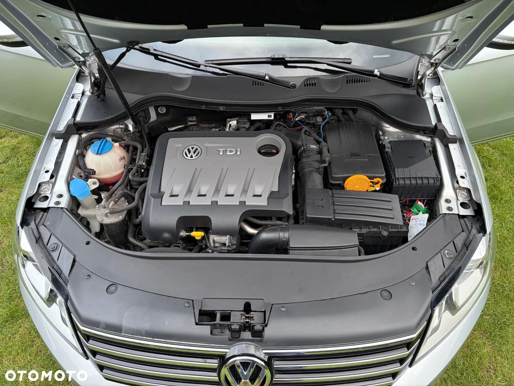 Volkswagen Passat 2.0 TDI Comfortline Optimum - 23
