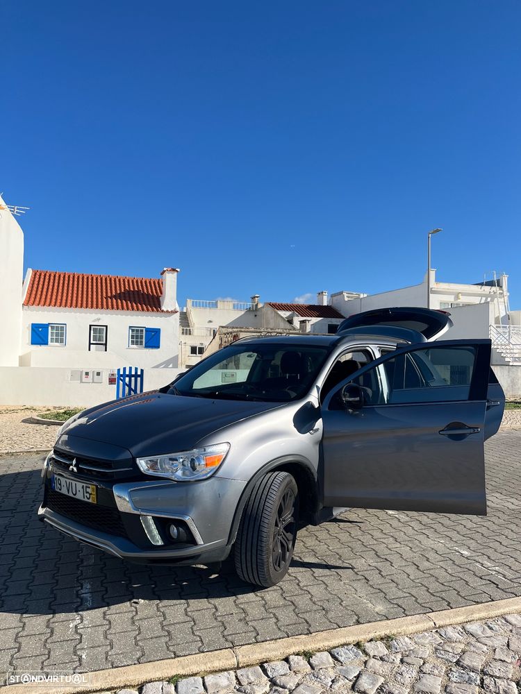 Mitsubishi ASX 1.6 DI-D Intense Black Edition - 3