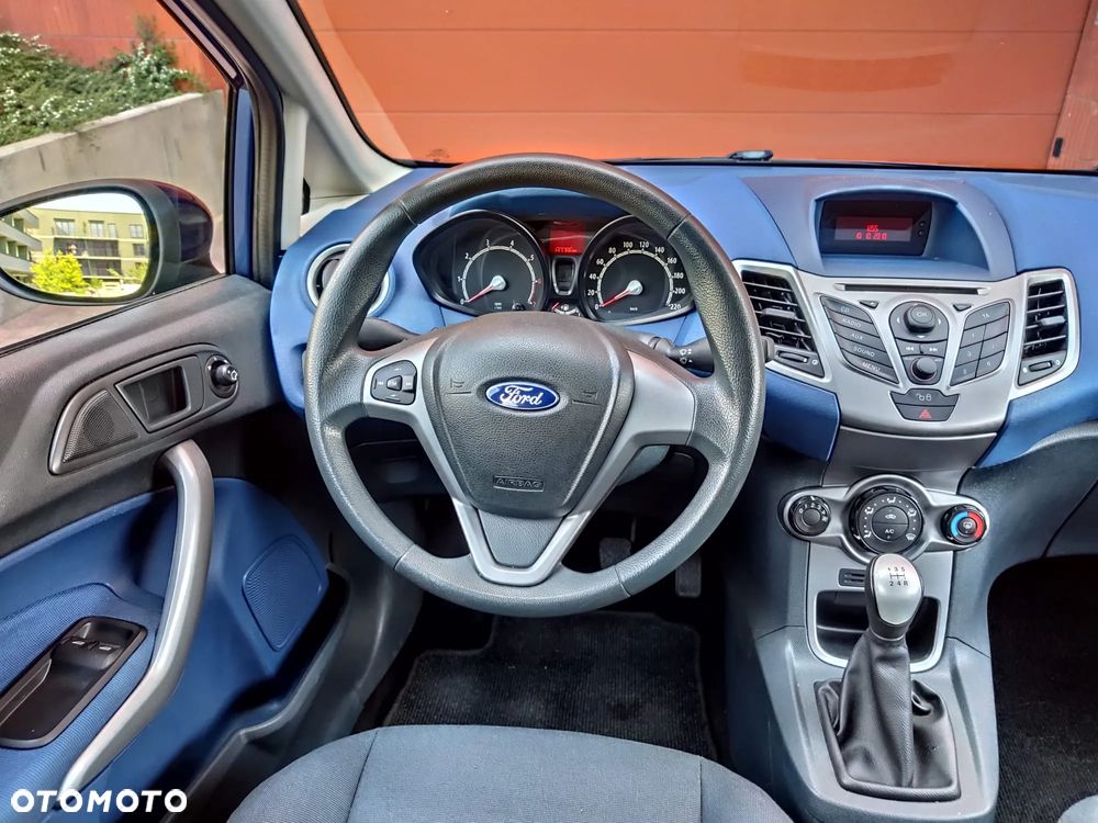 Ford Fiesta 1.25 Trend - 14