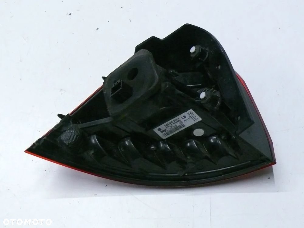 LAMPA TYLNA PRAWA VOLKSWAGEN GOLF VII 7 5G9 2019 LIFT KOMBI LED - 4