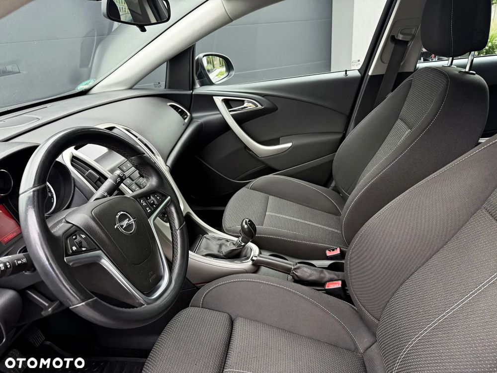 Opel Astra 1.4 Turbo Color Edition - 18