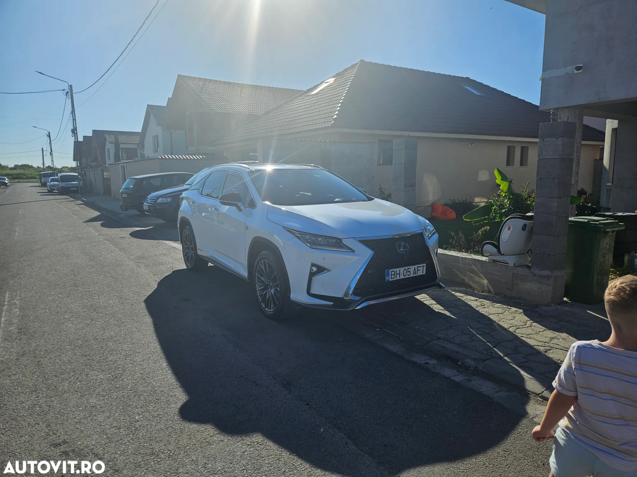 Lexus Seria RX - 7