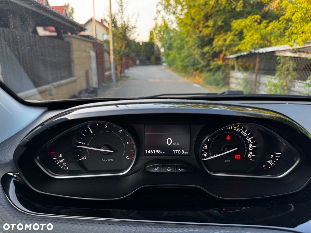 Peugeot 208 e-HDi 115 Stop&Start Allure - 18