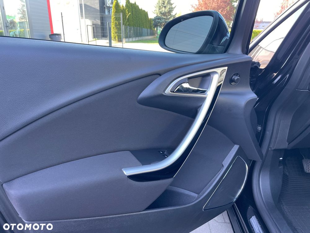 Opel Astra 1.4 Turbo Cosmo - 14