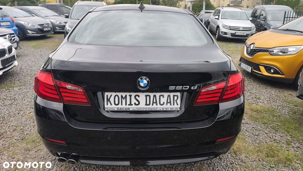 BMW Seria 5 520d - 9