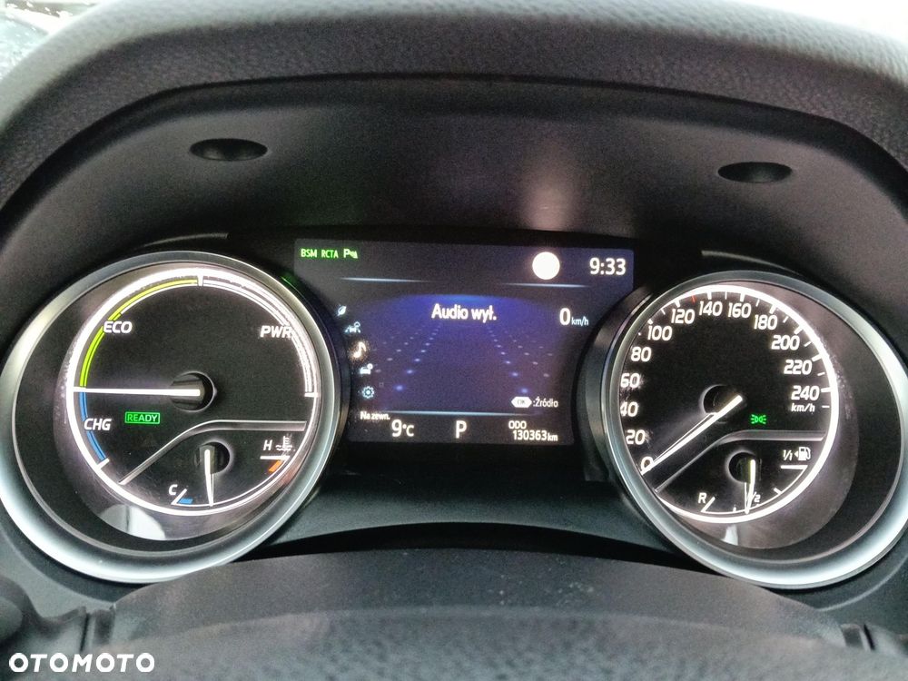 Toyota Camry 2.5 Hybrid Executive CVT - 21