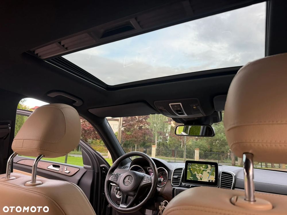 Mercedes-Benz GLS 350 d 4Matic 9G-TRONIC AMG Line - 13