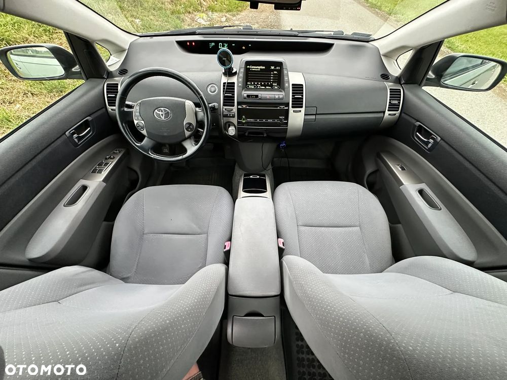 Toyota Prius 1.5 VVT-i Sol - 9