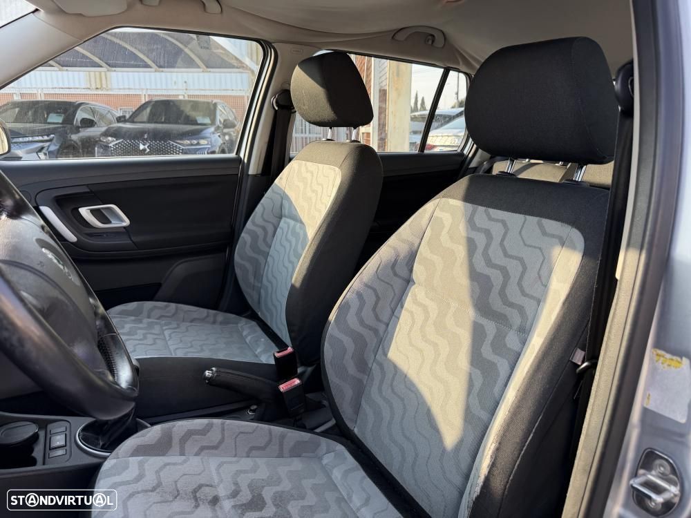 Skoda Fabia 1.2 Elegance - 10