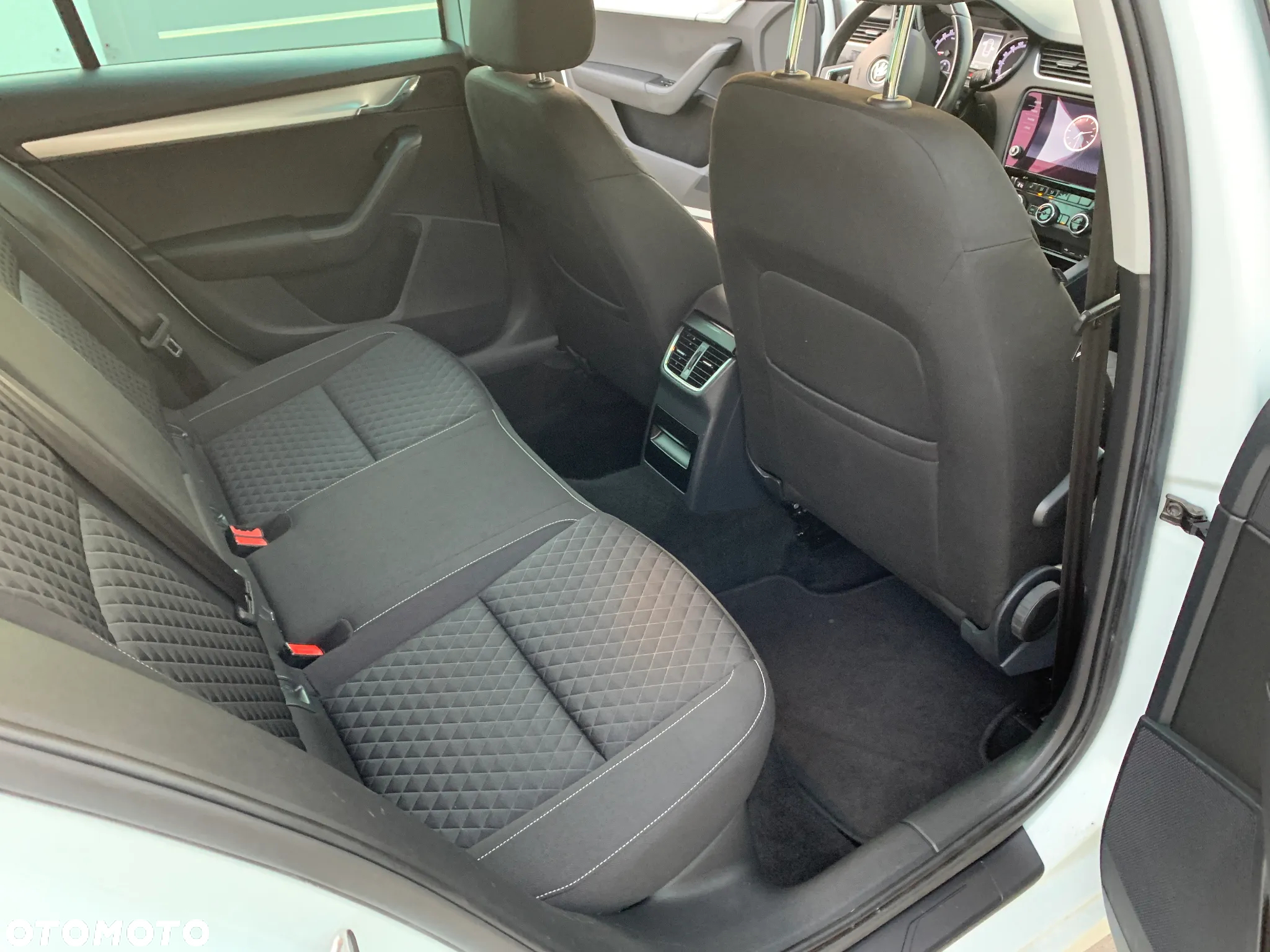 Skoda Octavia Combi 1.6 TDI Style - 19