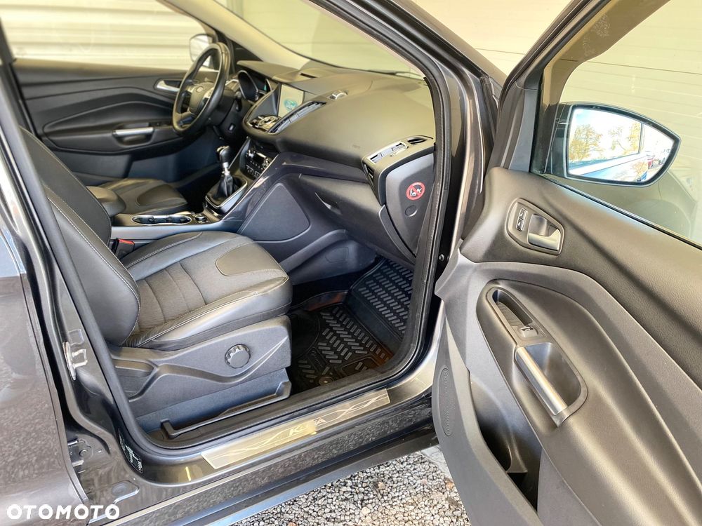 Ford Kuga 2.0 TDCi 4x4 Individual - 12