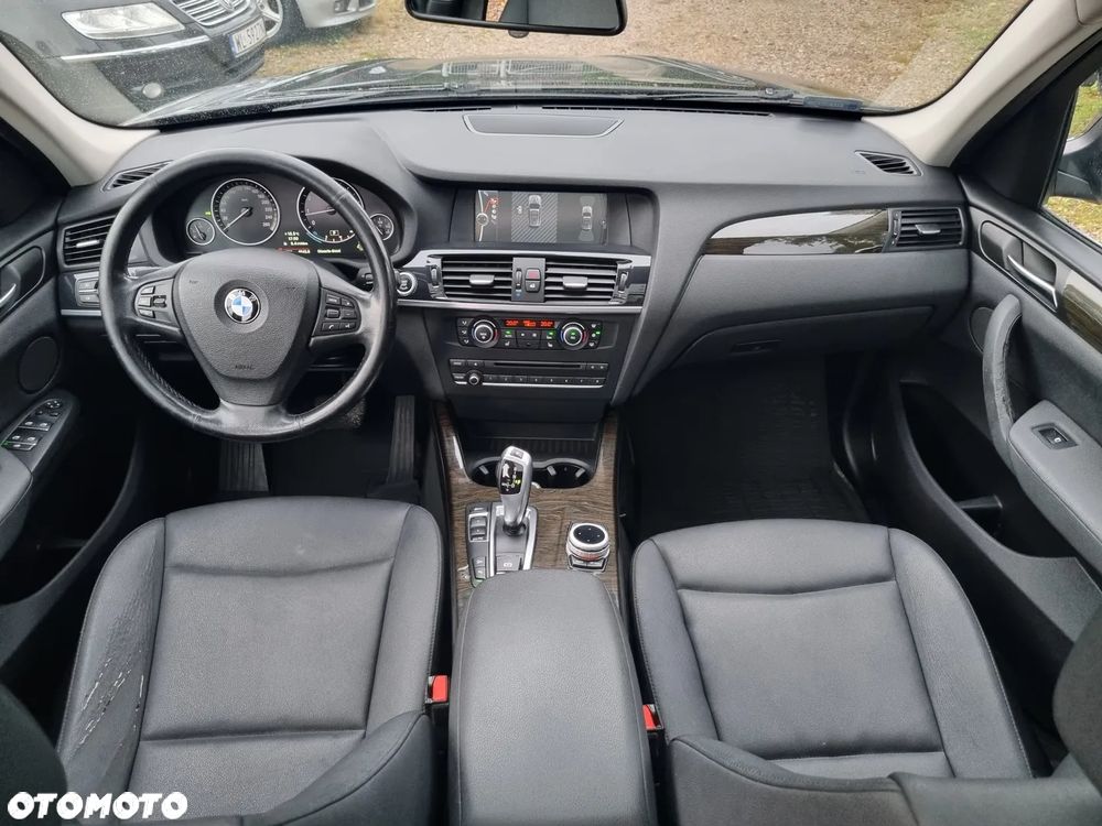 BMW X3 xDrive28i Sport-Aut - 19
