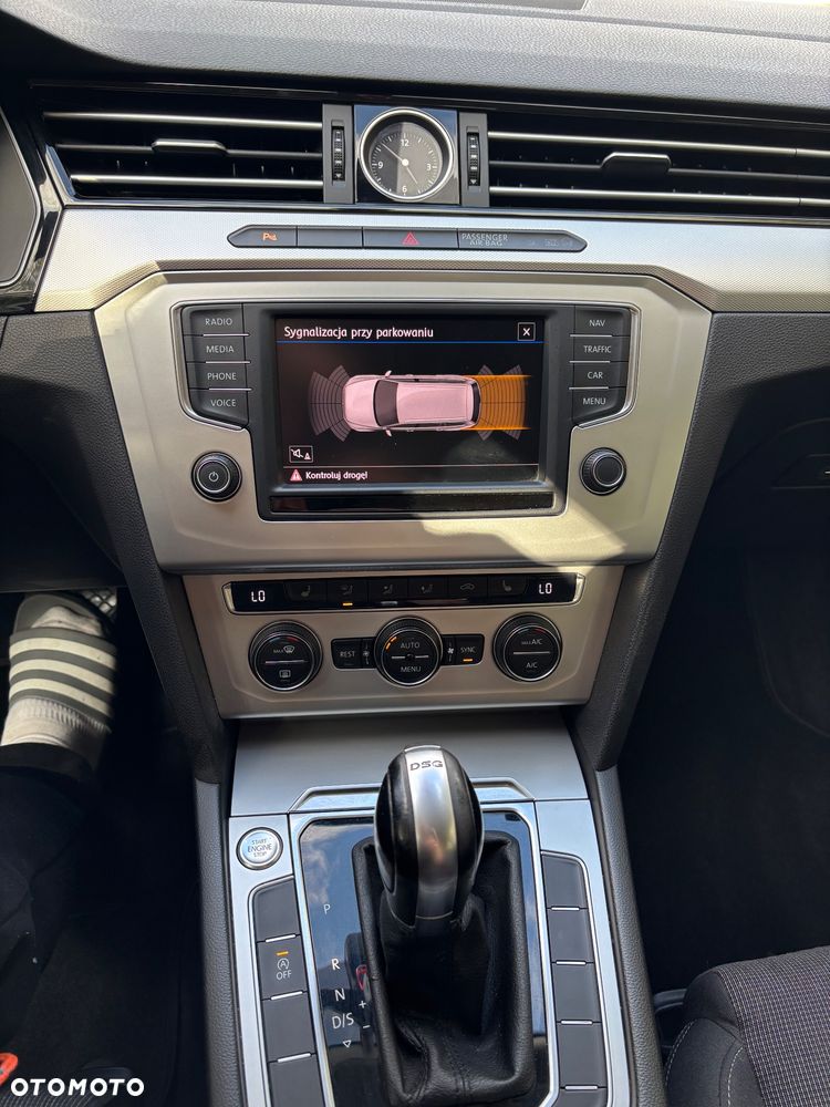 Volkswagen Passat 2.0 TDI SCR Highline DSG - 20