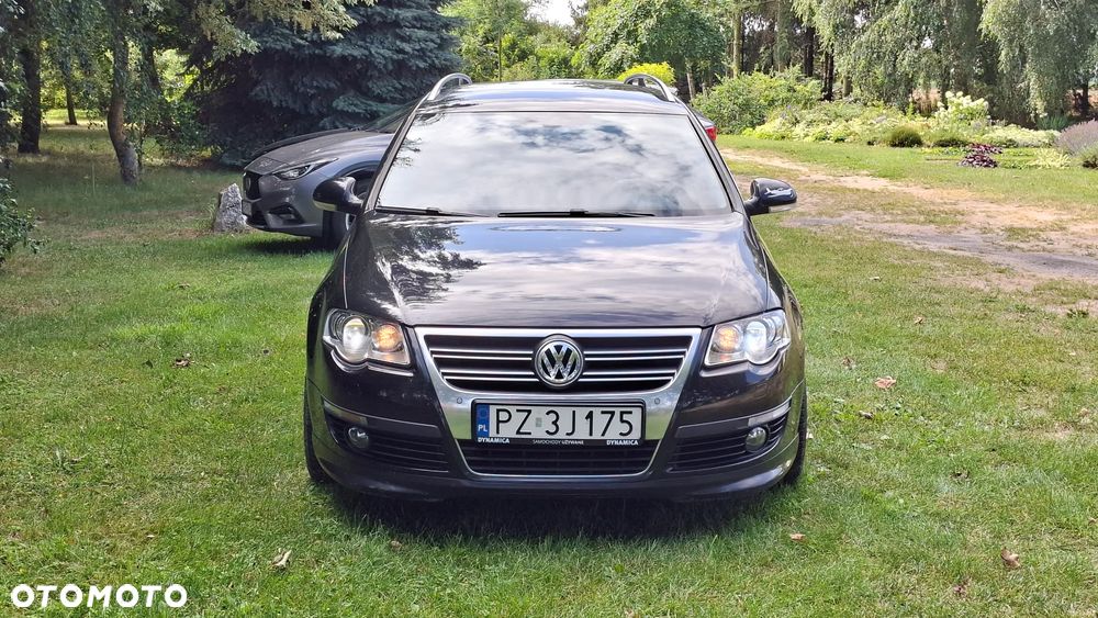 Volkswagen Passat - 2