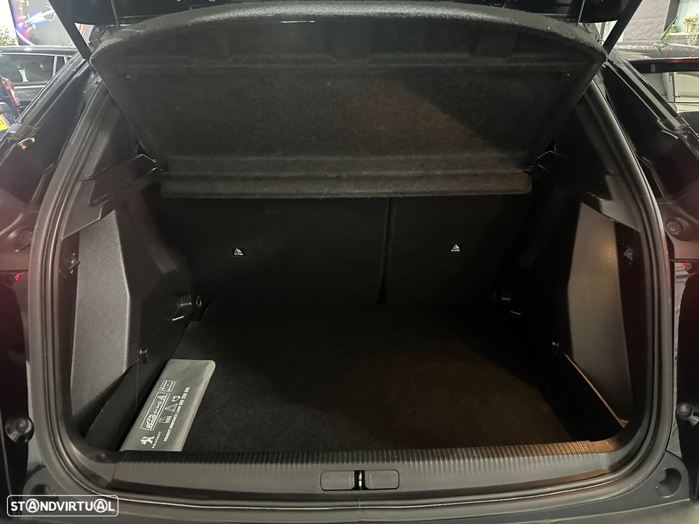 Peugeot 2008 1.2 PureTech Active - 4