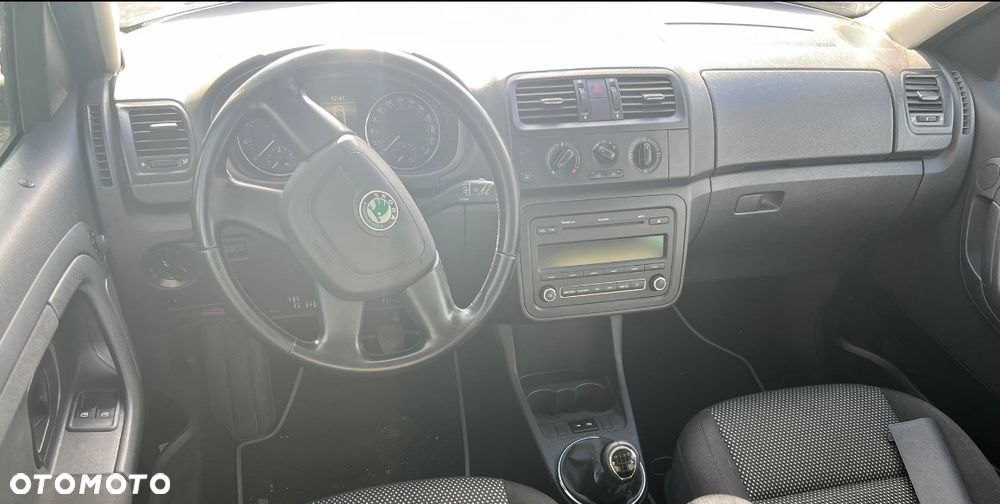 Skoda Roomster 1.2 TSI Scout - 8