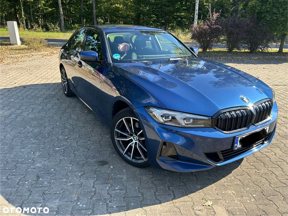 BMW Seria 3 318d Luxury Line - 13