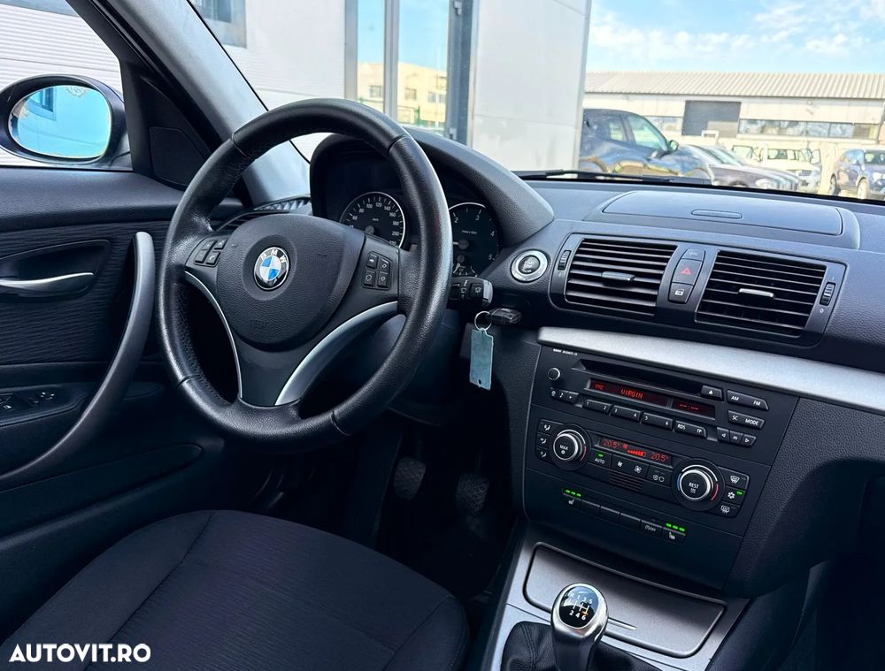 BMW Seria 1 118d DPF - 16