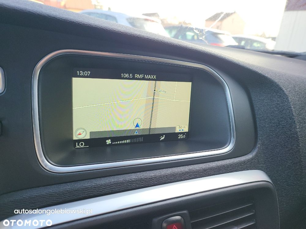 Volvo V40 D4 Summum - 13